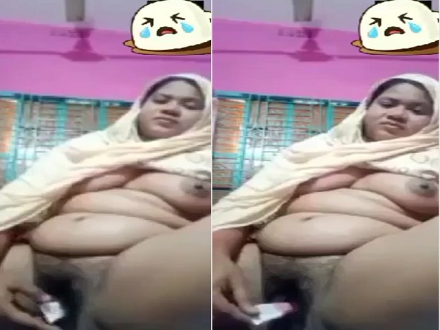Bengali boudi hairy pussy masturbation footage call