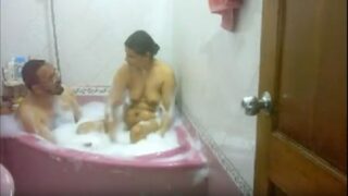 Landlord chudai mature tenant aunty